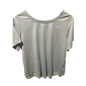 Nike Dri-FIT Legend Women’s Training T-Shirt – Legend Green – Size XL